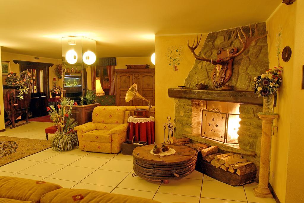 Hotel Edelweiss & Spa تْشيسانا تورَنيسي المظهر الخارجي الصورة