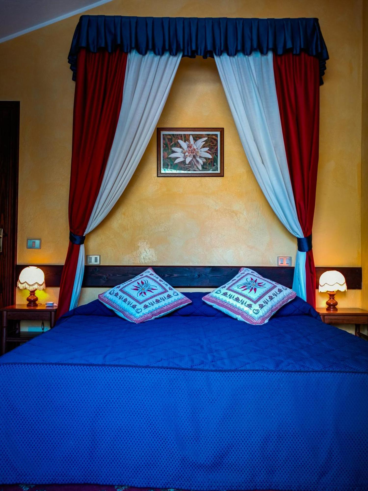 Hotel Edelweiss & Spa تْشيسانا تورَنيسي المظهر الخارجي الصورة